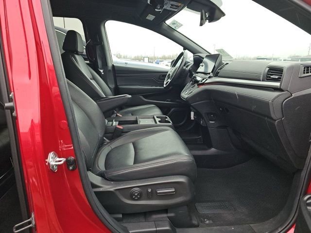 Used 2025 Honda Odyssey Sport-L image 8