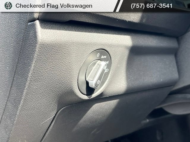 Used 2022 Volkswagen Jetta SE FWD image 18