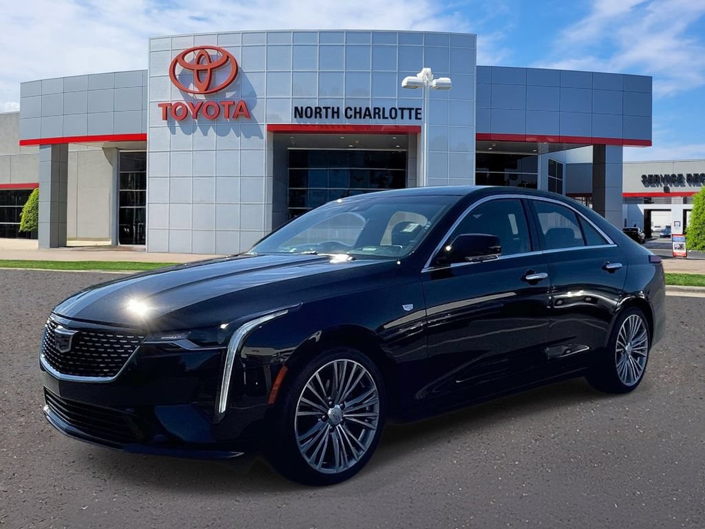 Used 2026 Cadillac CT4 Premium Luxury RWD image 5