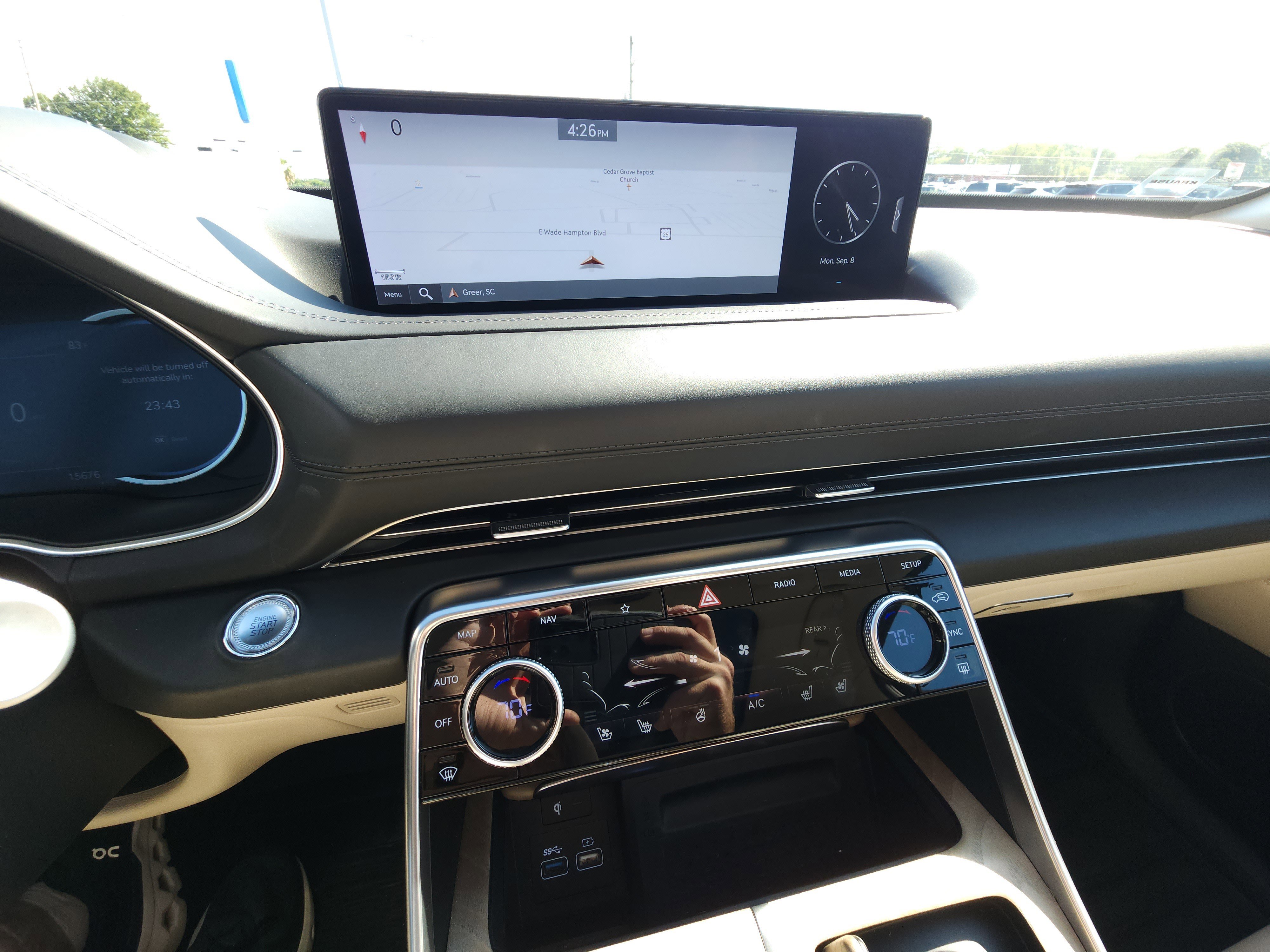 Used 2024 Genesis GV80 3.5T w/ Advanced Package image 18