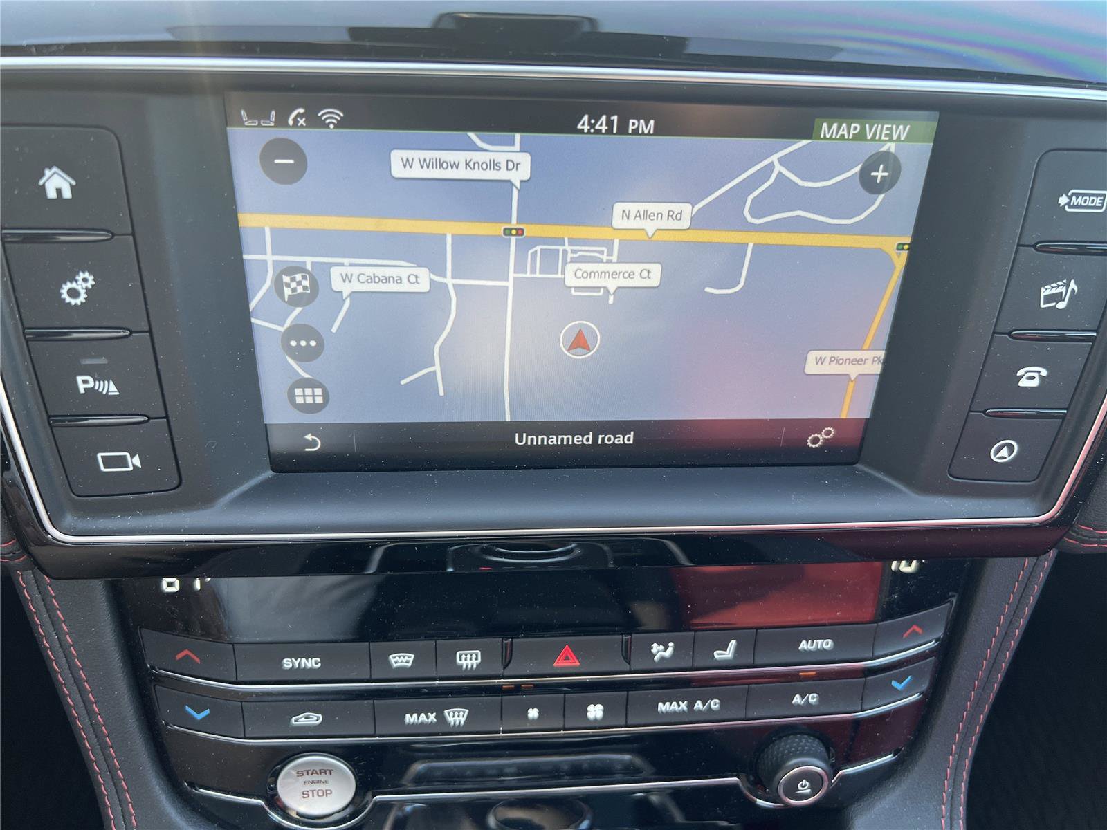 Used 2018 Jaguar F-PACE R-Sport AWD/4WD image 16