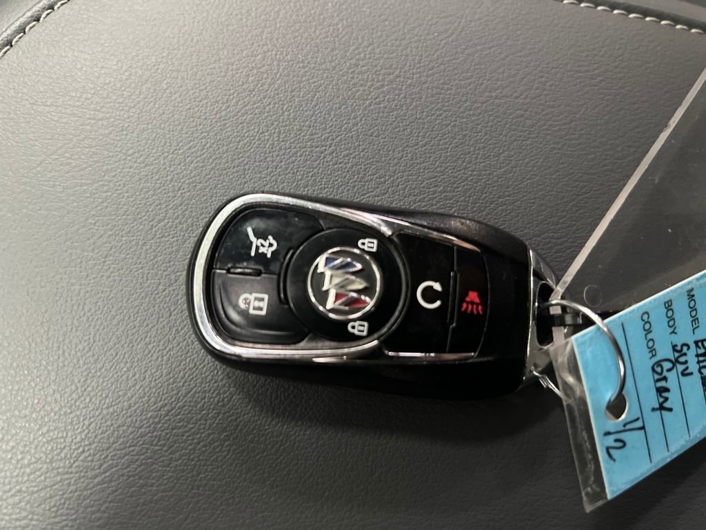 Used 2020 Buick Enclave Essence w/ Sound and Sites Package image 32