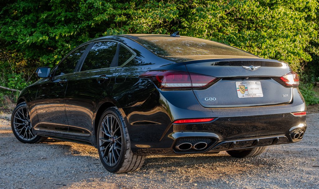 Used 2018 Genesis G80 3.3T Sport RWD image 3