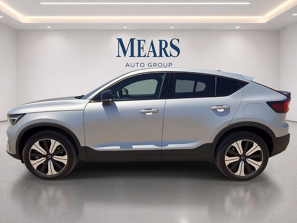 Certified 2023 Volvo C40 Recharge Core AWD/4WD image 3