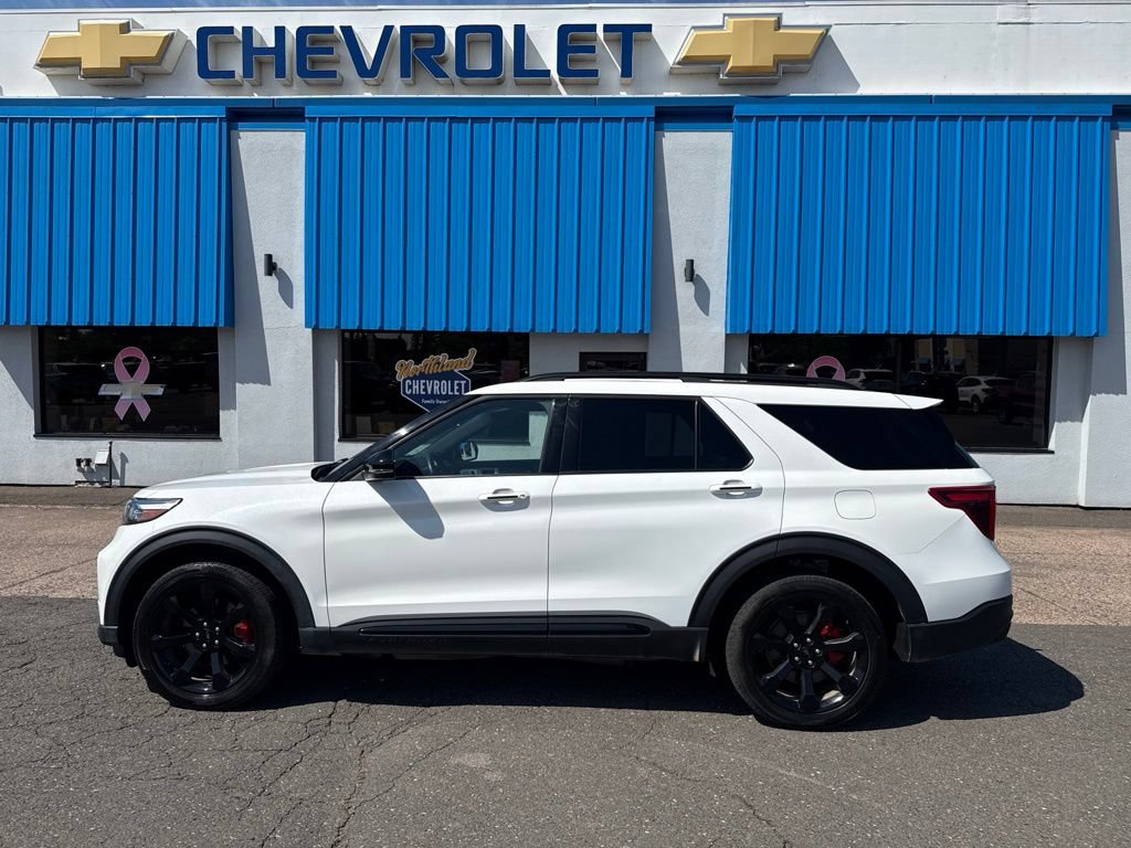 Used 2023 Ford Explorer ST w/ Equipment Group 401A AWD/4WD image 16