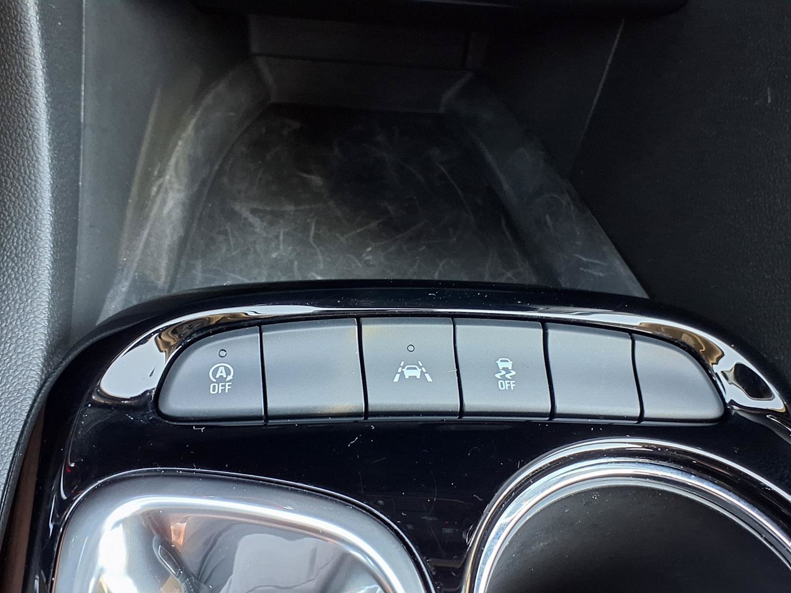 Used 2025 Buick Encore GX Preferred FWD image 11