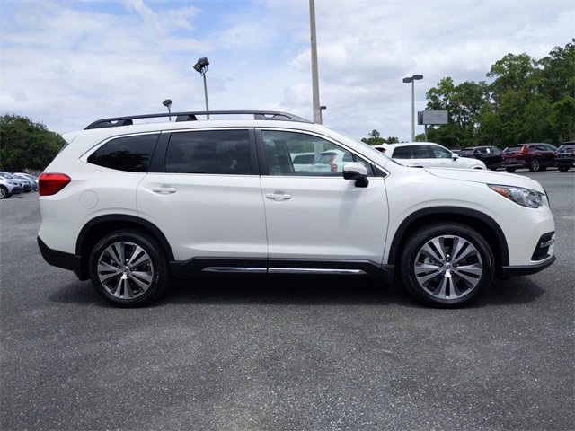 Used 2022 Subaru Ascent Limited w/ Technology Package image 3