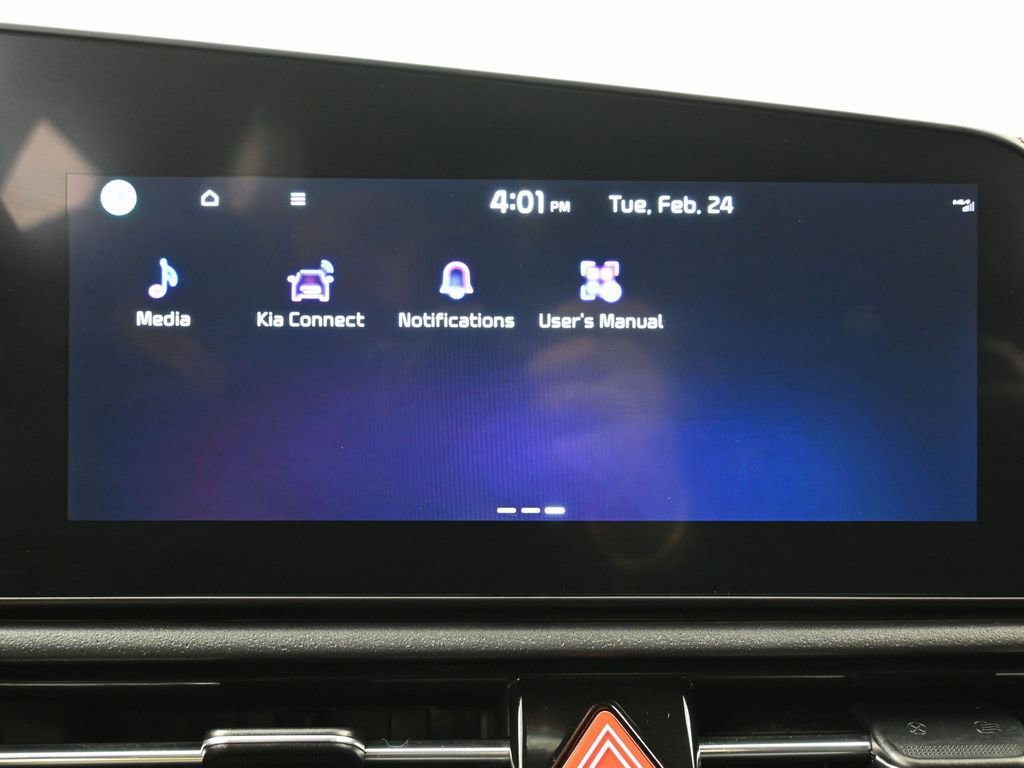 Used 2023 Kia Niro EX image 26