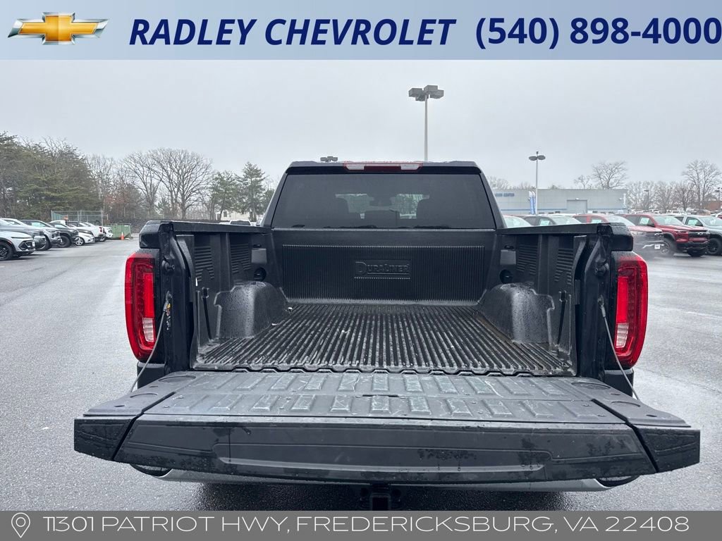 Certified 2025 GMC Sierra 1500 SLT image 10