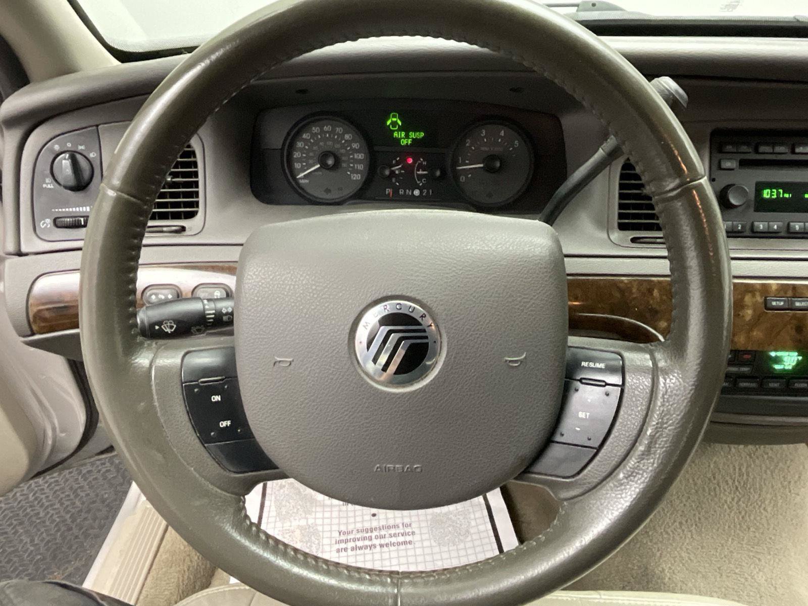 Used 2010 Mercury Grand Marquis LS RWD image 14