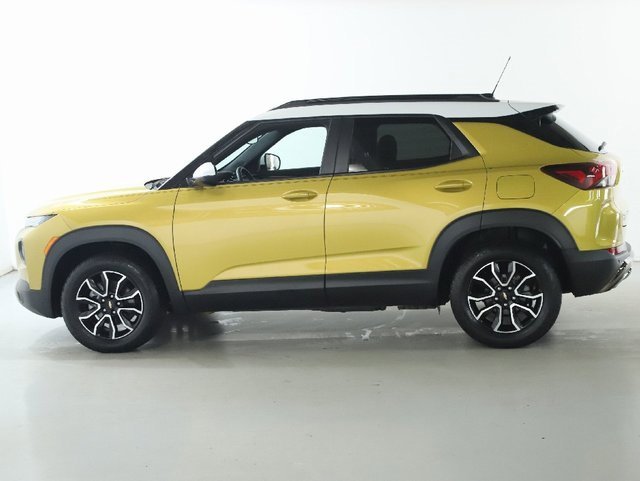 Used 2023 Chevrolet TrailBlazer ACTIV w/ Sun and Liftgate Package image 38