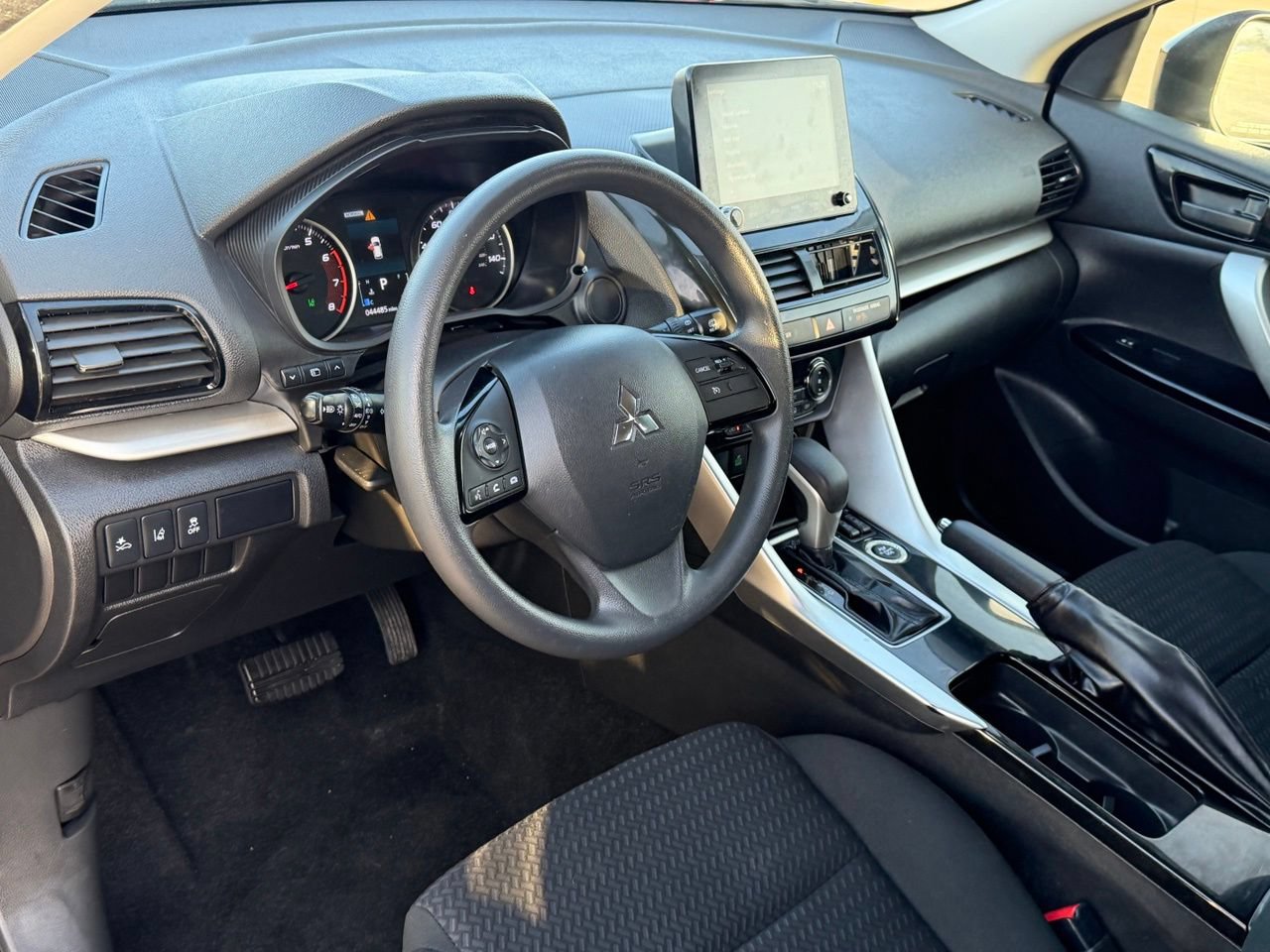 Used 2023 Mitsubishi Eclipse Cross LE AWD/4WD image 12