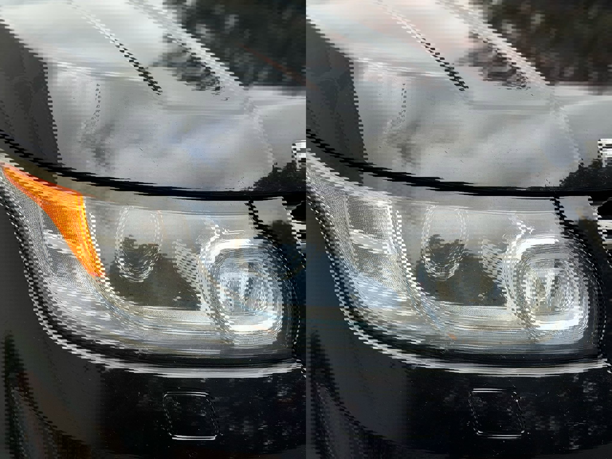 Used 2017 Land Rover Range Rover Sport SE image 8