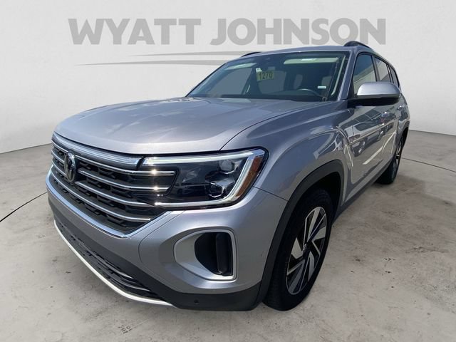 Used 2025 Volkswagen Atlas SE