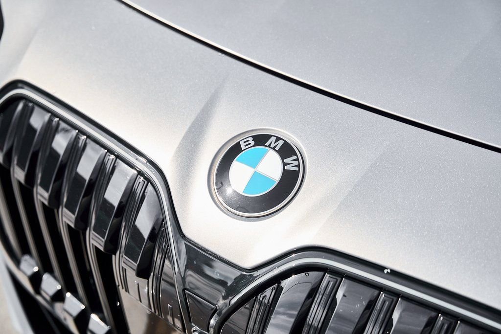 Used 2024 BMW 760i xDrive image 7