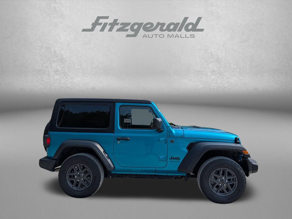 Used 2024 Jeep Wrangler Sport AWD/4WD image 4