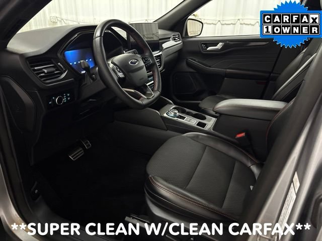 Used 2024 Ford Escape ST-Line w/ Tech Pack #1 AWD/4WD image 31