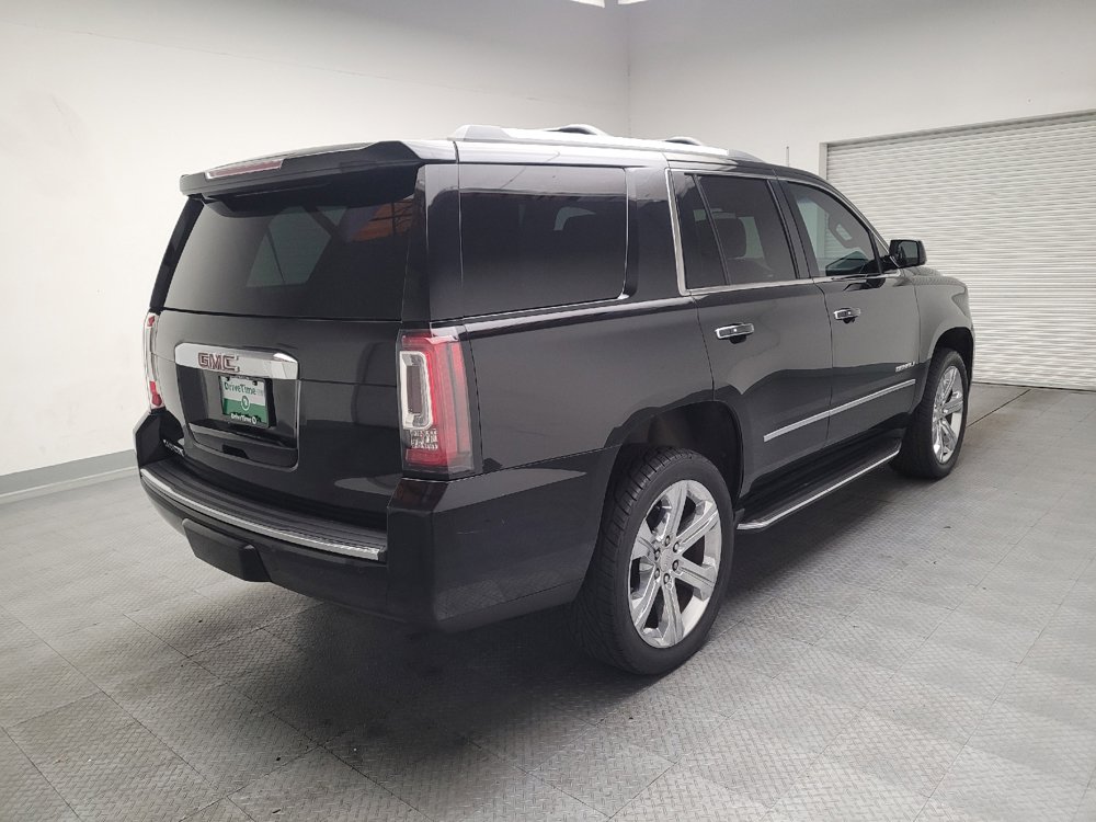 Used 2017 GMC Yukon Denali w/ Open Road Package AWD/4WD image 9
