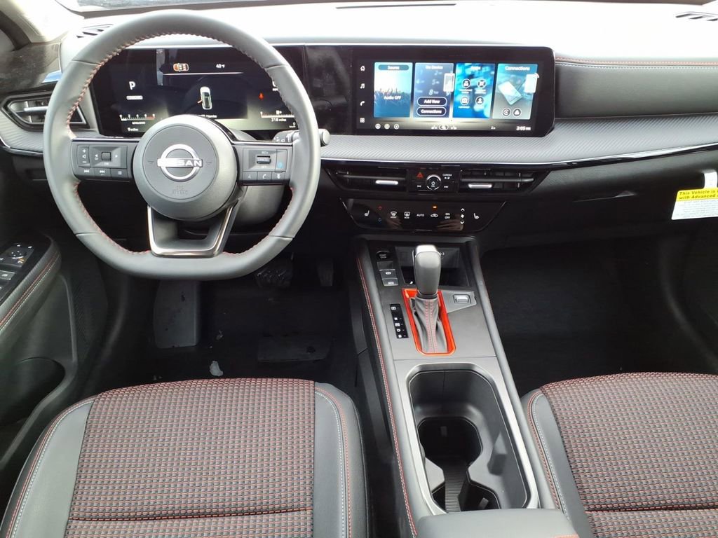 New 2026 Nissan Kicks SR w/ Cold Weather Package image 10