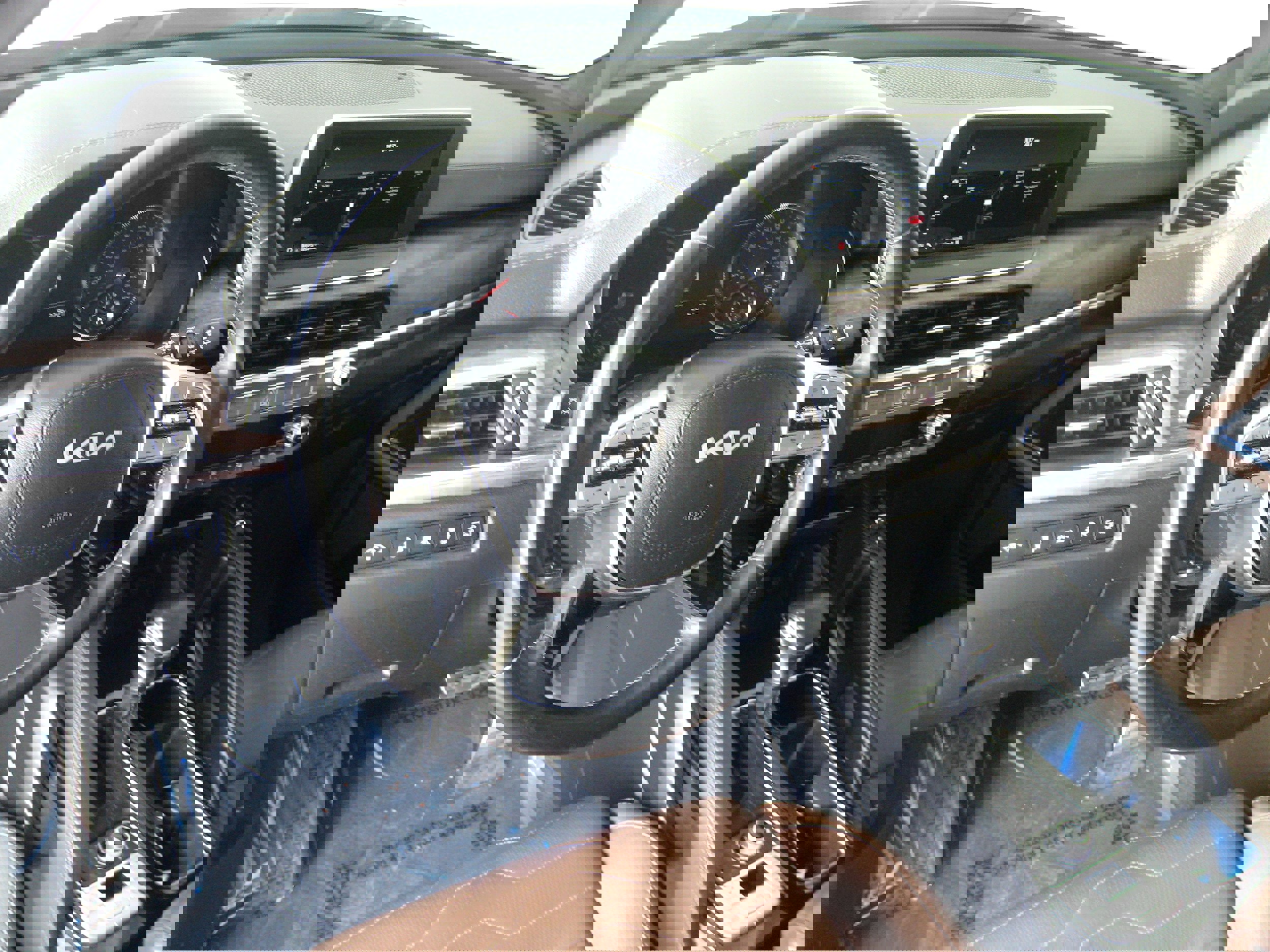 Certified 2022 Kia Telluride SX w/ SX Prestige Package image 11