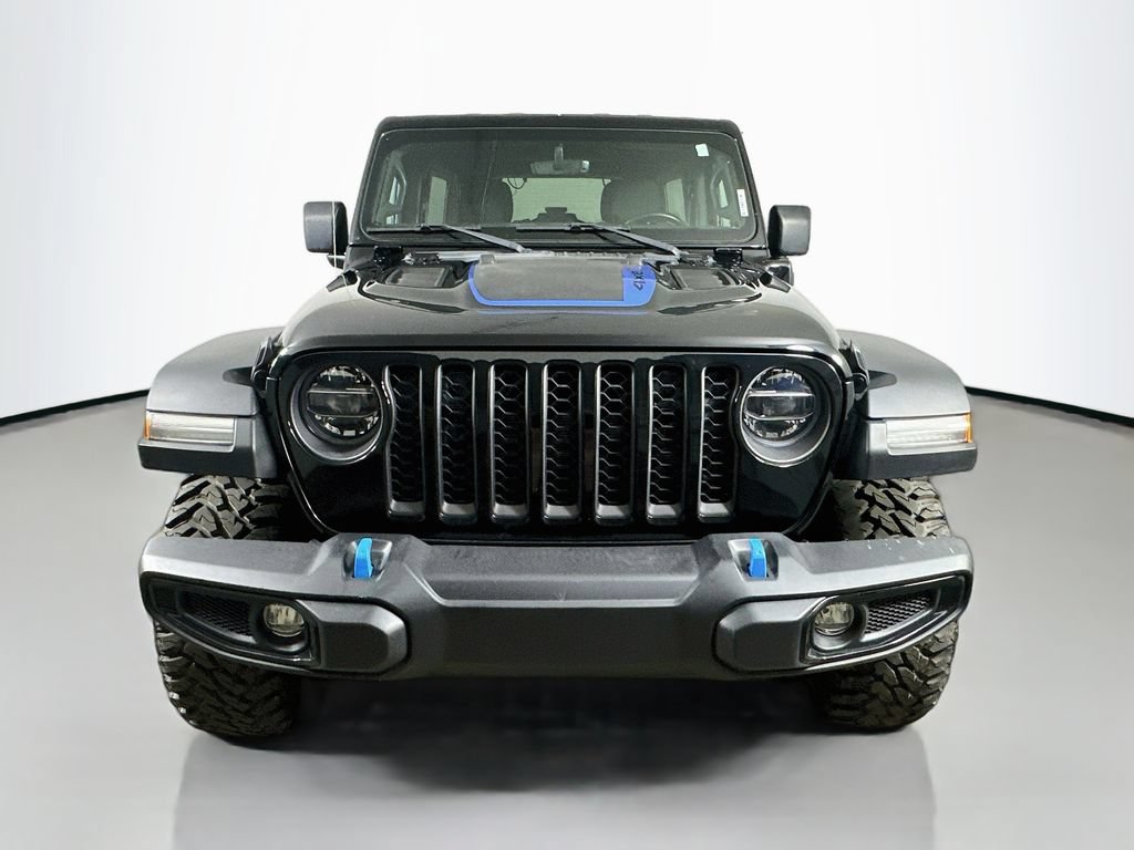 Used 2022 Jeep Wrangler Unlimited Rubicon 4xe w/ Cold Weather Group AWD/4WD image 2
