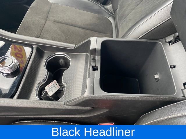 Used 2023 Jeep Grand Cherokee L Laredo image 12