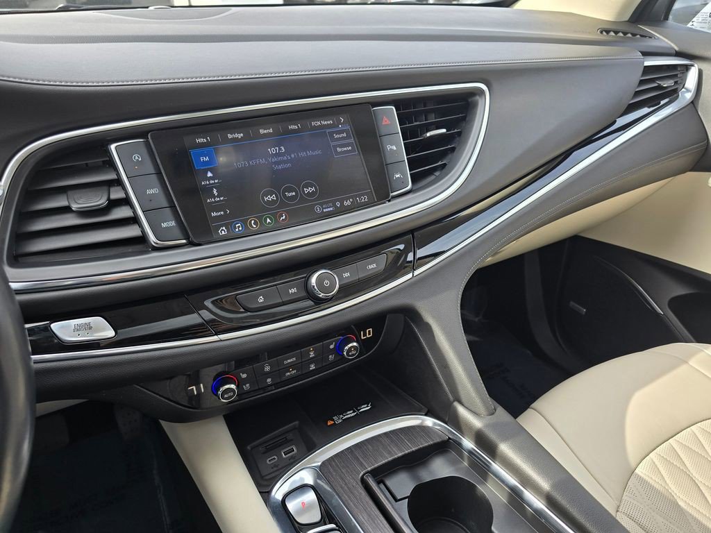 Used 2023 Buick Enclave Avenir w/ Avenir Technology Package AWD/4WD image 30