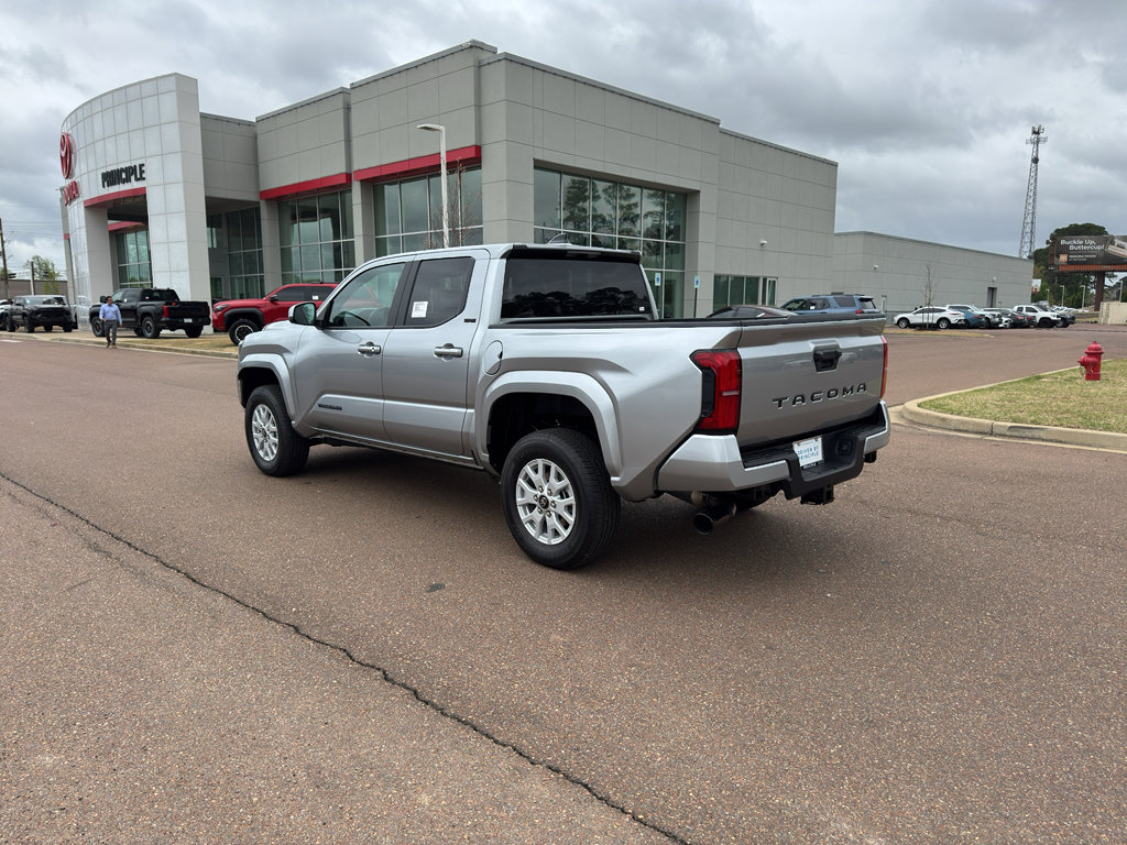 New 2026 Toyota Tacoma SR5 image 32