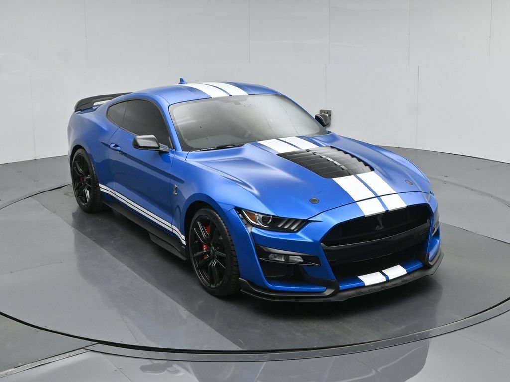 Certified 2020 Ford Mustang Shelby GT500 w/ Technology Package RWD image 41