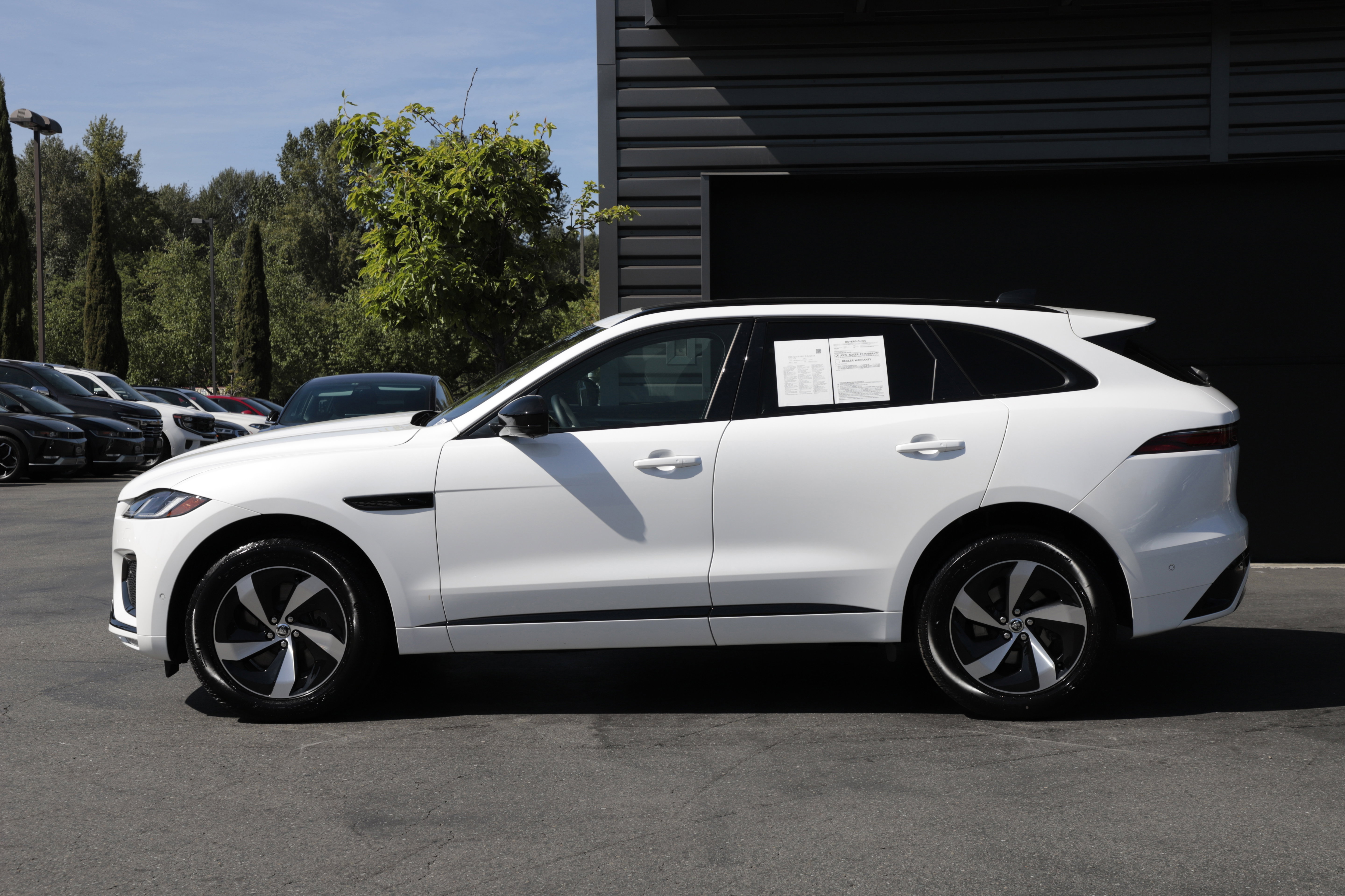 Used 2026 Jaguar F-PACE R-Dynamic S AWD/4WD image 5