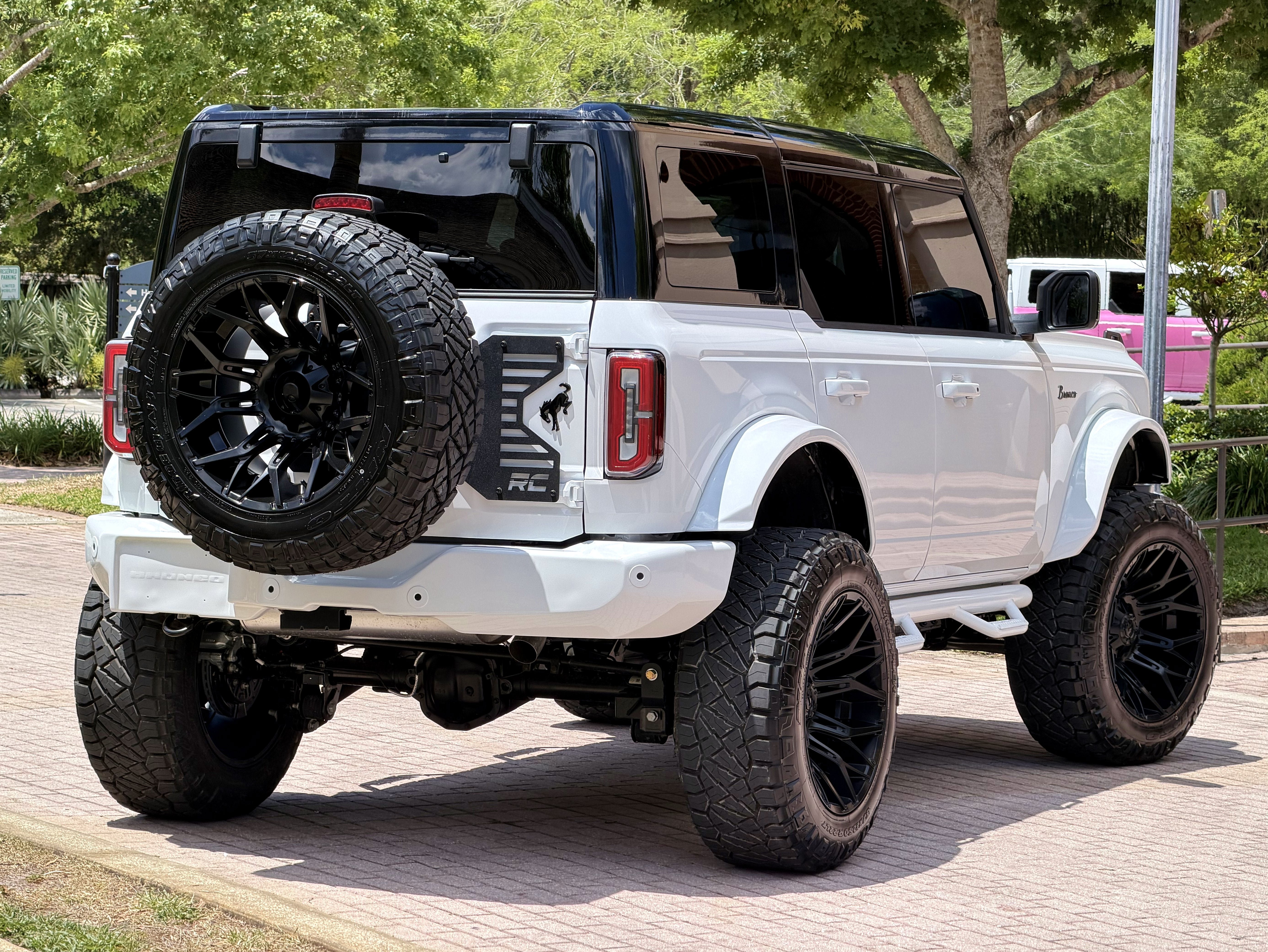 Used 2026 Ford Bronco Outer Banks AWD/4WD image 10
