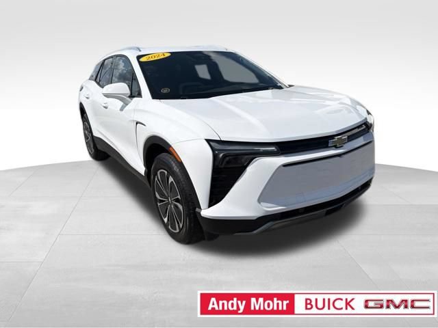 Used 2024 Chevrolet Blazer EV LT AWD/4WD image 3