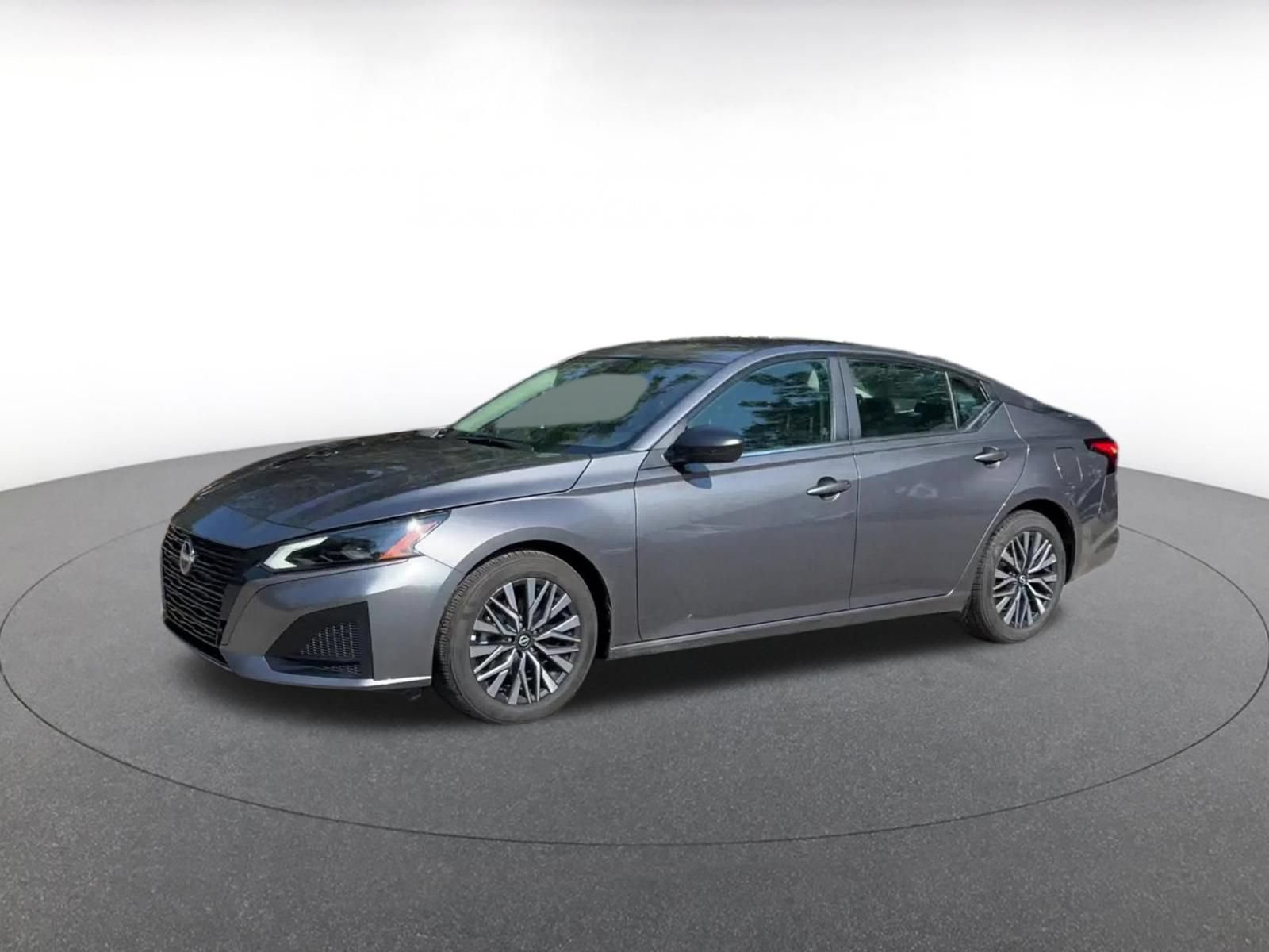 Used 2026 Nissan Altima 2.5 SV FWD image 7