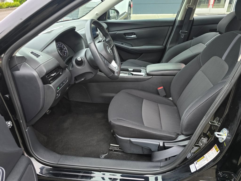 Used 2023 Nissan Sentra SV w/ All-Weather Package FWD image 18