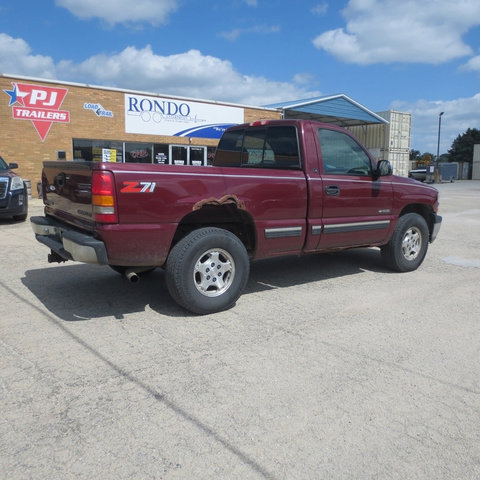 Used 2000 Chevrolet Silverado 1500 LS w/ Off-Road Chassis Pkg image 7