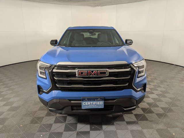 Certified 2025 GMC Terrain Elevation image 2