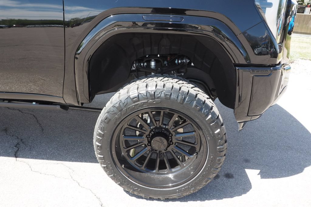 Used 2026 GMC Sierra 3500 Denali w/ Technology Package AWD/4WD image 10