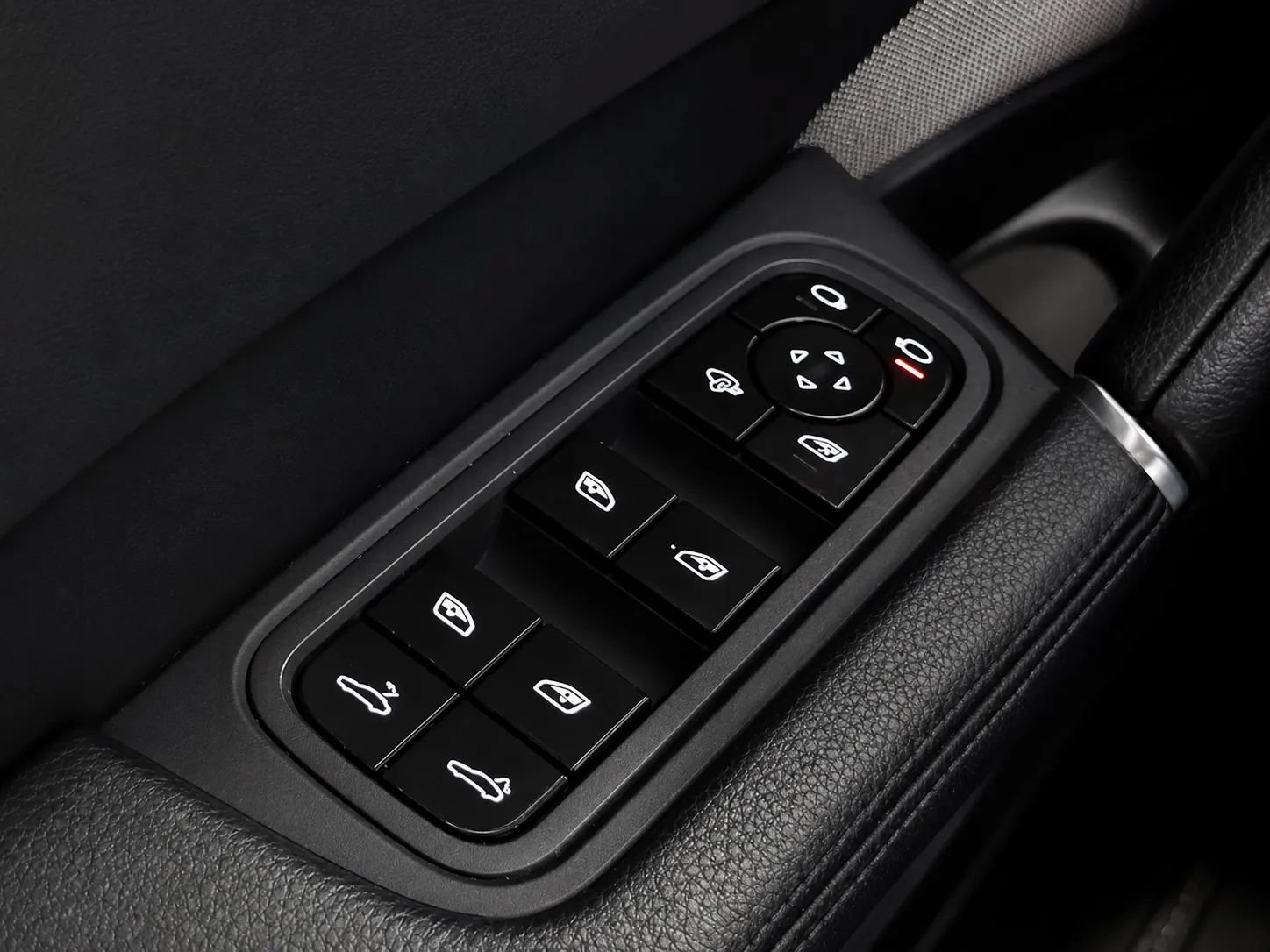 Used 2019 Porsche Cayenne S AWD/4WD image 38
