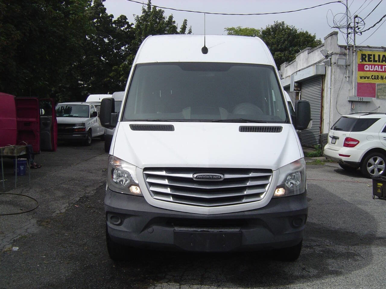 Used 2018 Mercedes-Benz Sprinter 2500 w/ Driver Comfort Package image 6