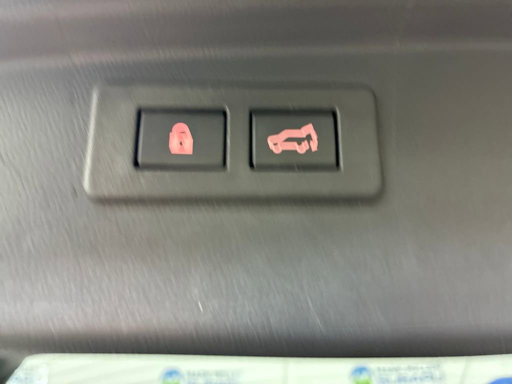 Certified 2023 Subaru Outback Limited image 30