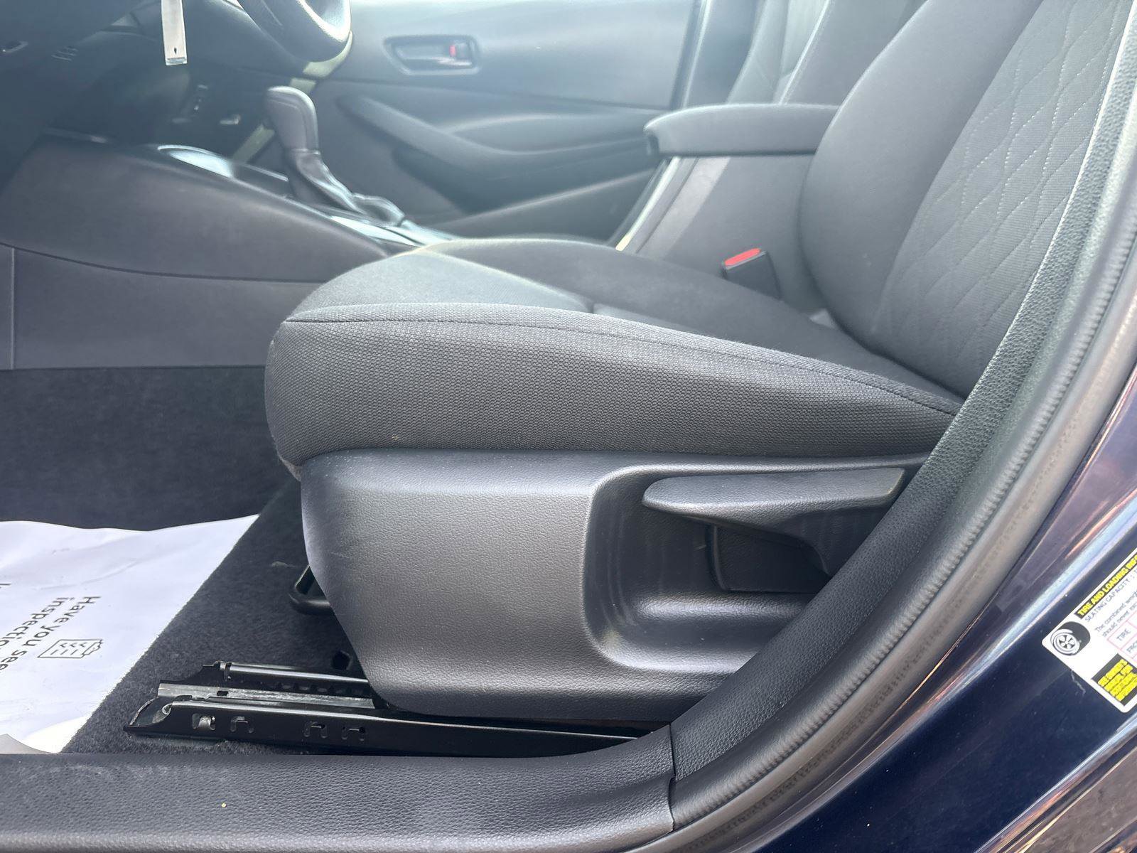 Used 2023 Toyota Corolla LE FWD image 19
