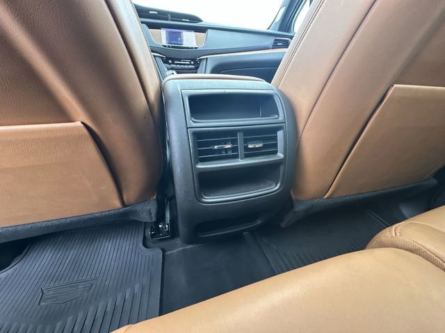 Used 2025 Cadillac XT5 Premium Luxury image 24