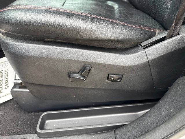 Used 2020 Dodge Grand Caravan GT FWD image 16