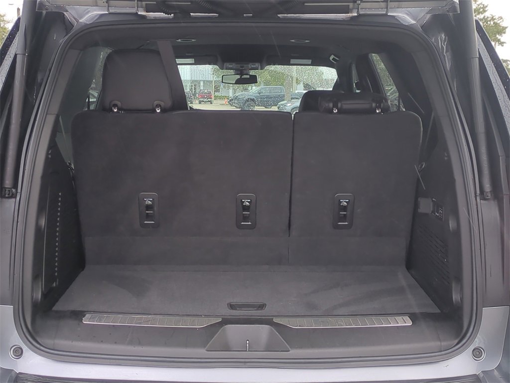 Used 2022 Chevrolet Tahoe RST w/ Luxury Package image 14