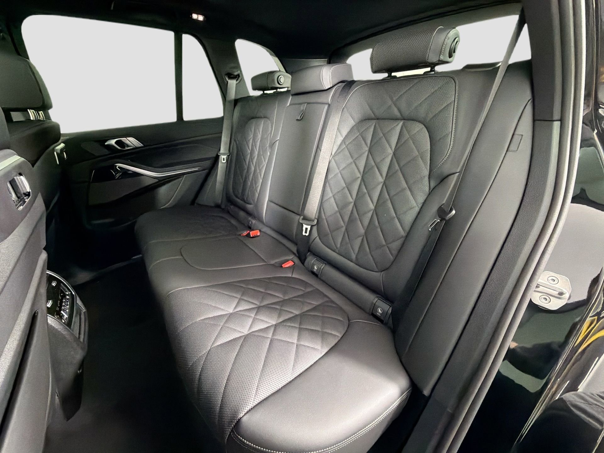 New 2026 BMW X5 xDrive40i image 25