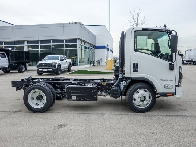 New 2025 Chevrolet Low Cab Forward 4500 XD image 2