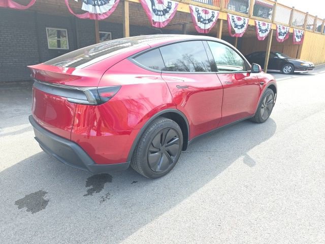 Used 2026 Tesla Model Y 2WD image 6