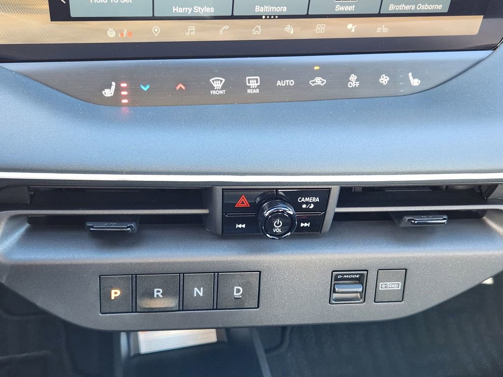 New 2026 Nissan Leaf Platinum+ w/ Cargo Package (Platinum+) image 26