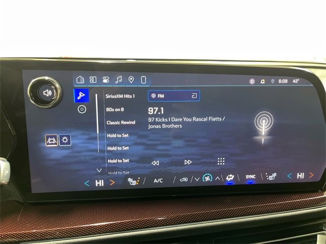 Used 2026 Chevrolet Traverse Z71 w/ Driver Confidence Package image 16