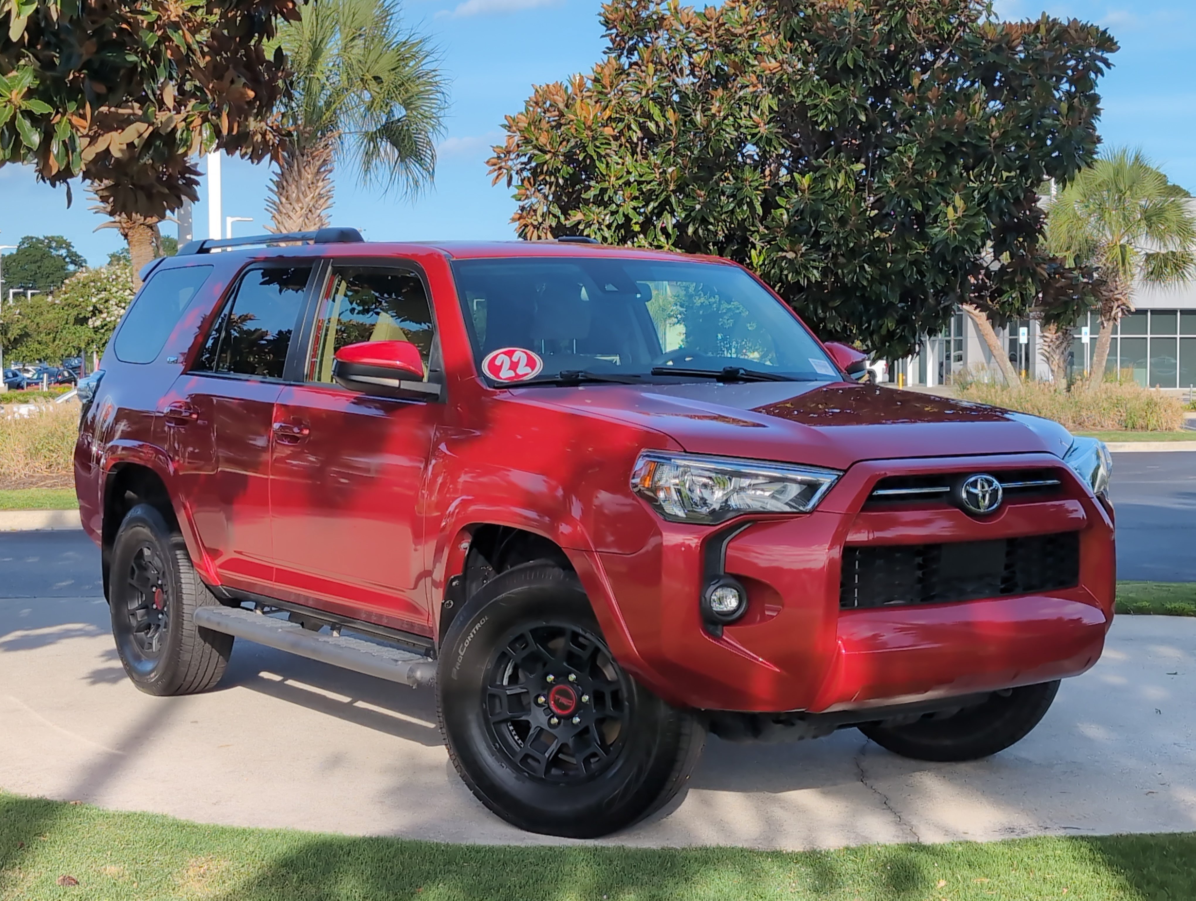 Used 2022 Toyota 4Runner SR5 RWD image 2